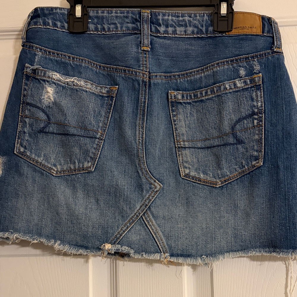 American Eagle Outfitters Distressed Denim Mini Skirt - Picture 3 of 4